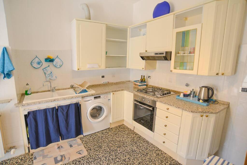 Apartmán Larte Al Mare Vicino Spiaggia Con Ac E Wifi Savona Exteriér fotografie